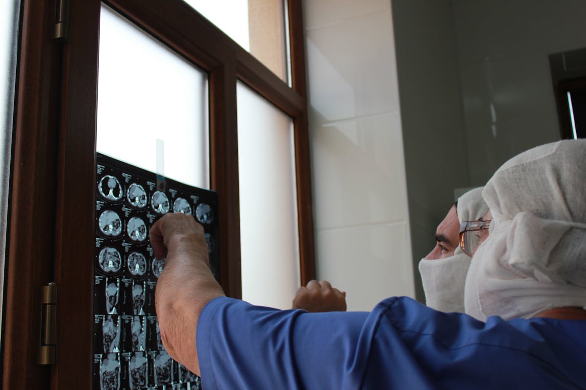 Rezultatul RMN spune „aspect suspect”. Care este probabilitatea să fie nevoie de biopsie?