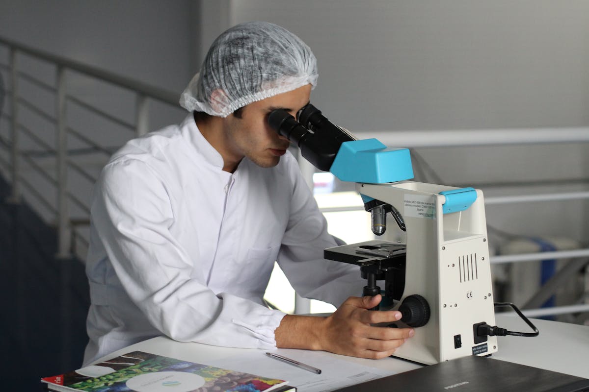 Biopsia percutanată vs. biopsia chirurgicală: ce să alegi?